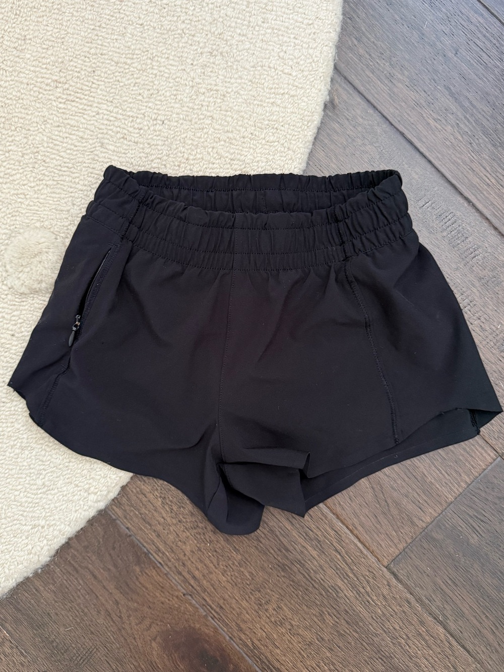 Athleta girls lined shorts 6 EUC
